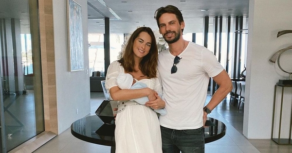 «Мисс Украина-Вселенная» Олеся Стефанко впервые показала лицо сына