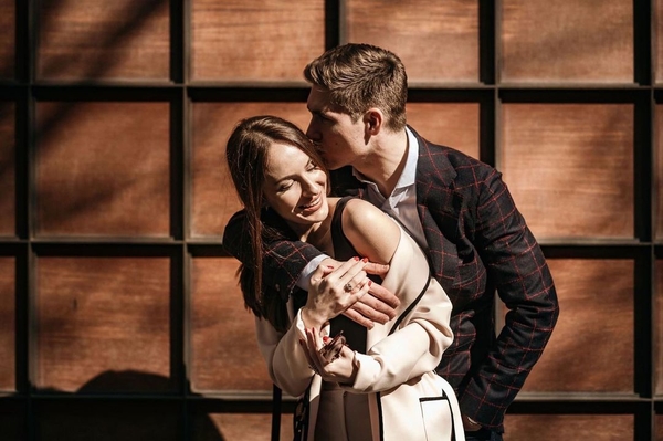 Жена Остапчука рассекретила, как они делят семейные расходы