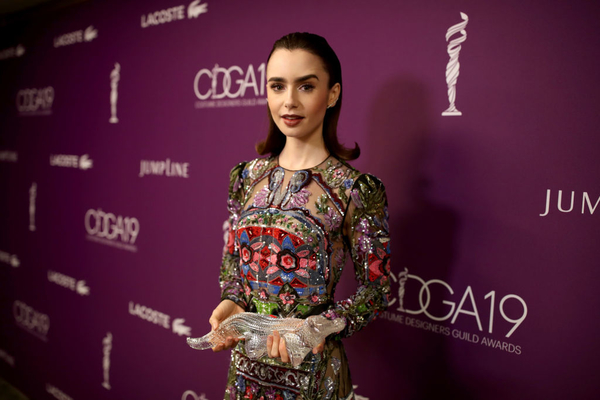 День рождения Лили Коллинз: ТОП-5 лучших ролей голливудской красотки