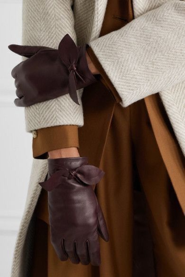 Дело в руках: модные перчатки весна 2021