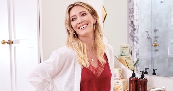 Хилари Дафф родила третьего ребенка в бассейне