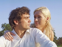 Как распоряжаться деньгами в паре и не разрушить отношения?