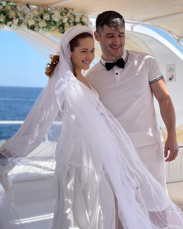 Наталка Денисенко и Андрей Фединчик сыграли четвертую свадьбу