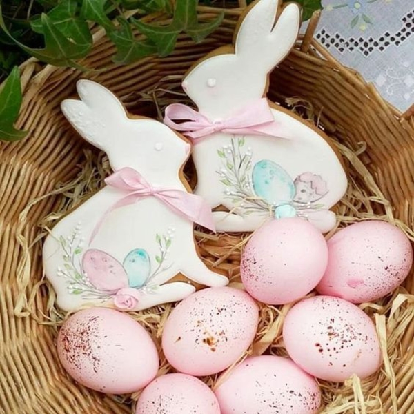 Католическая Пасха 2021: красивые поздравления в стихах и картинках