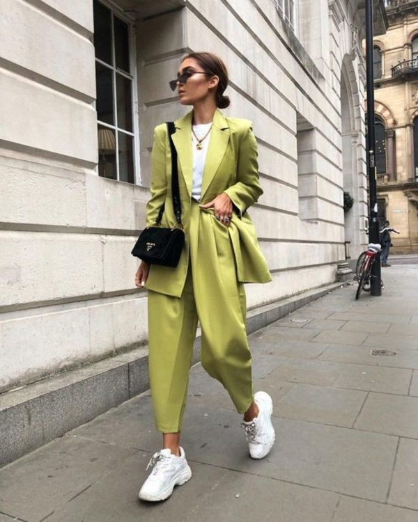 10 самых модных брючных костюмов этой весны