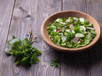 Что приготовить из весенней зелени?