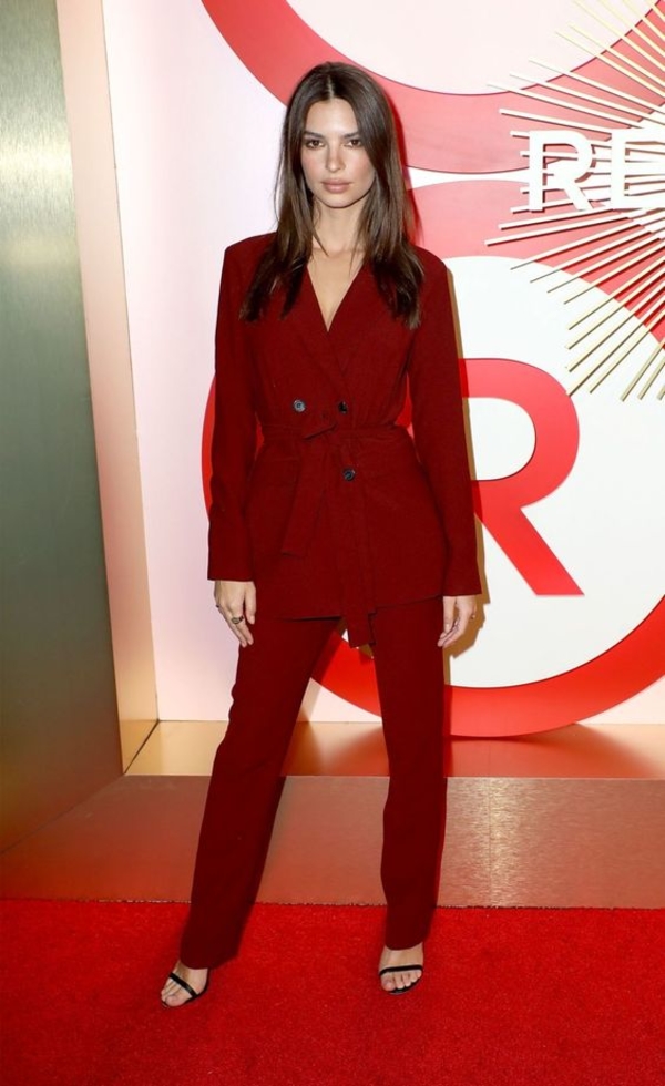 Какой подарок получила Эмили Ратаковски после рождения сына?