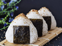 ТОП-3 рецепта онигири от японского повара