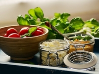 ТОП-5 лучших салатов на Пасху