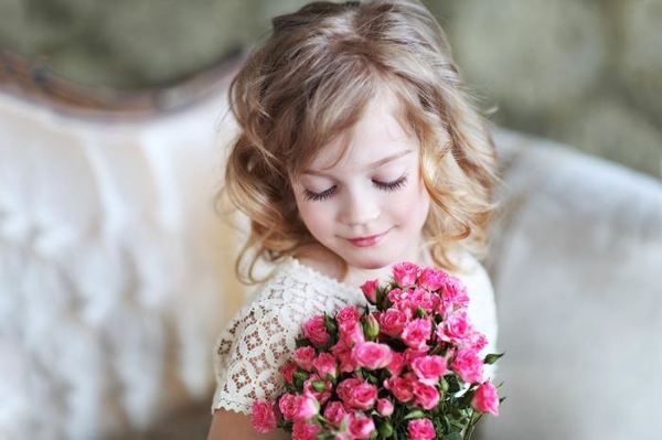 Лучшие прически для девочек на выпускной в детском саду