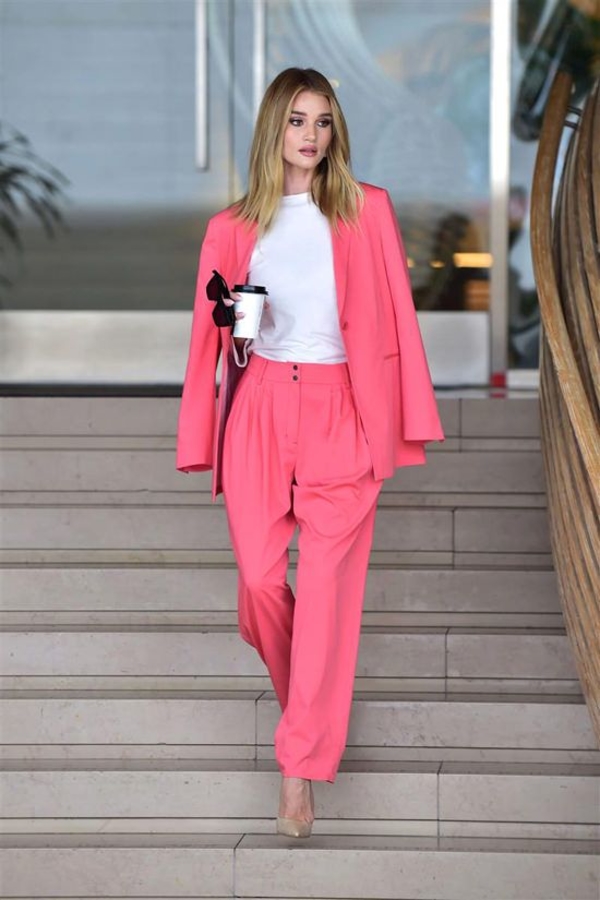 Роузи Хантингтон-Уайтли показала формулу безупречного образа