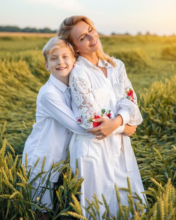 Сын Узелкова впервые рассказал про отношения с отцом