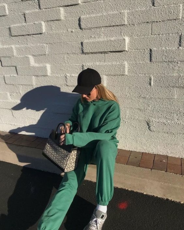 ТОП-5 модных головных уборов этого лета