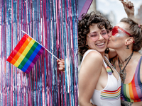 Почему в 2021 году уже стыдно осуждать инаковость?