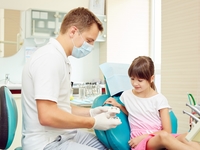 Зняти не можна залишити: вибираємо між знімними і незнімними апаратами для корекції дитячої посмішки