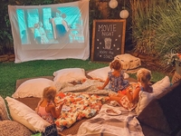 6 фильмов на английском, которые помогут разобраться в английских субкультурах