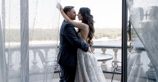 Племянница Ротару трогательно поздравила мужа с первой годовщиной