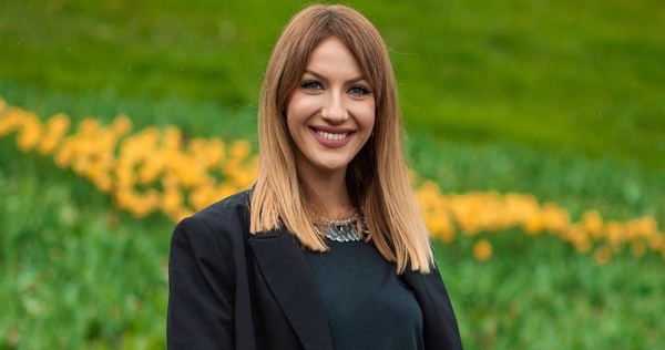 Леся Никитюк забавно поздравила родителей с рубиновой свадьбой