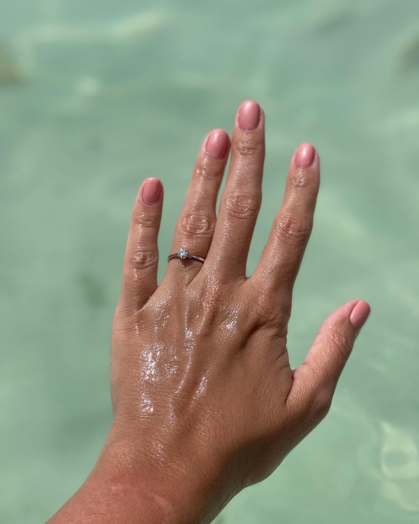 Судья «МастерШефа» Елизавета Глинская объявила о помолвке