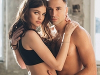 Экс-холостяк Макс Михайлюк окрестил дочь