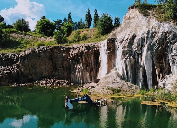 Куда поехать на Троицу в Украине: 5 интересных направлений