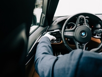 Як захистити машину від шахраїв?