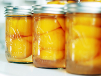 Персики в белом вине - вкуснее не придумаешь