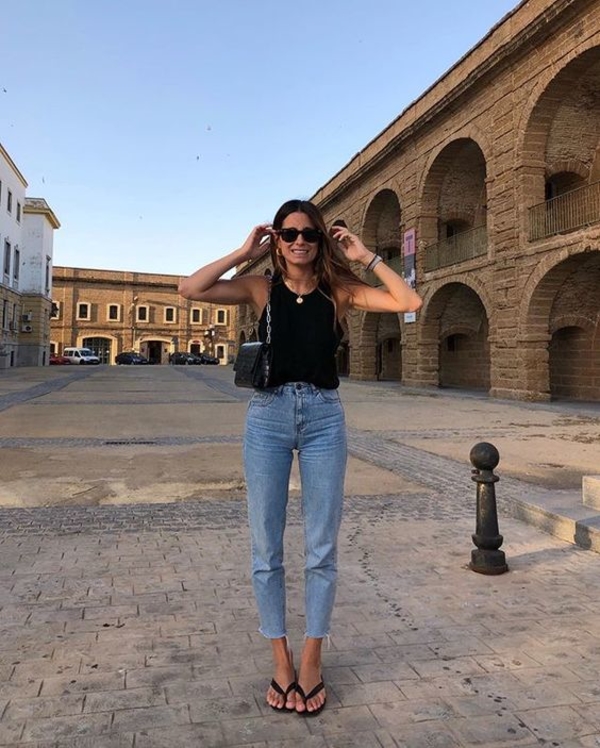 Модная обувь на низком ходу на лето 2021: главные тренды