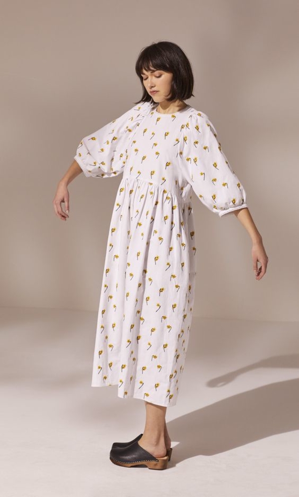 Модная обувь на низком ходу на лето 2021: главные тренды