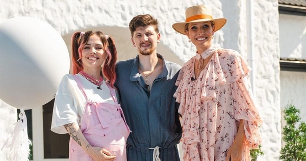 Мальчик или девочка? MamaRika рассекретила пол первенца