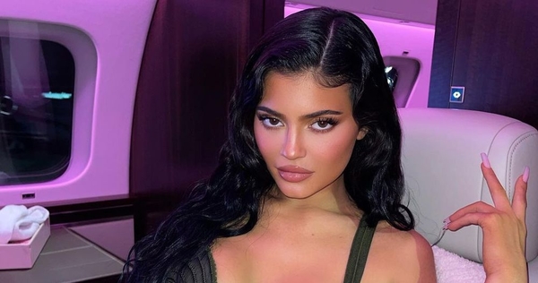 Кайли Дженнер заподозрили в беременности