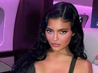 Кайли Дженнер заподозрили в беременности