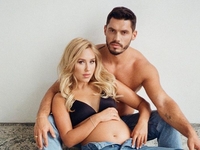 Экс-«Холостяк» Добрынин трогательно поздравил жену с днем рождения