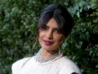 5 модных выходов Приянки Чопры, которые нужно повторить этим летом