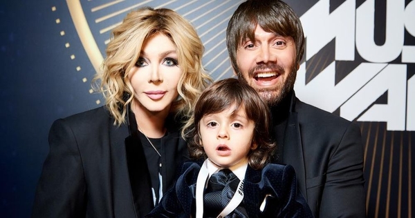 Ирина Билык показала первый гонорар 5-летнего сына Табриза