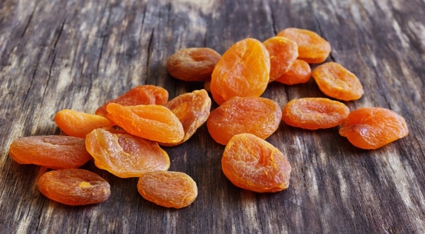 Сушим абрикосы: урюк, курага и кайса