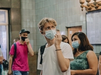 Слышали, как диктор кашляет? Перформанс ко Дню борьбы с раком легкого