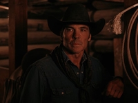 Известный актер умер сидя на коне