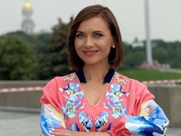 После декрета: телеведущая Анна Панова вернулась к занятию балетом