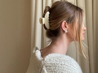 ТОП-7 способов красиво уложить челку