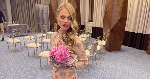 Ольга Фреймут запустила YouTube-шоу об этикете: Реакция соцсетей