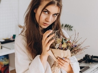 «Теперь вы видели все»: Jerry Heil вышла замуж за саму себя