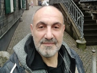 Известный актер умер во время выступления на сцене