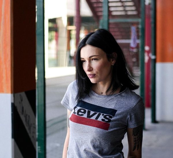 Анастасия Приходько заявила, что уже 2 года не общается с мамой и братом