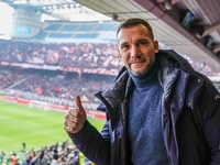 Семейный ужин: Андрей Шевченко показал помолодевшую маму и сестру