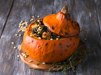 Фаршированная тыква с беконом и картофелем