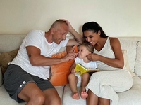 "Бесконечная любовь": Димопулос показала подросшую дочь-именинницу