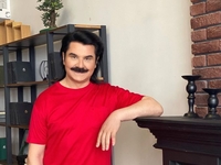 Зибров похвастался роскошным особняком под Киевом: как выглядит дом певца