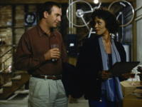 Культовый фильм "Телохранитель" с Уитни Хьюстон переснимут