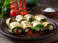 Рецепт дня: вкуснейшие кабачковые рулетики